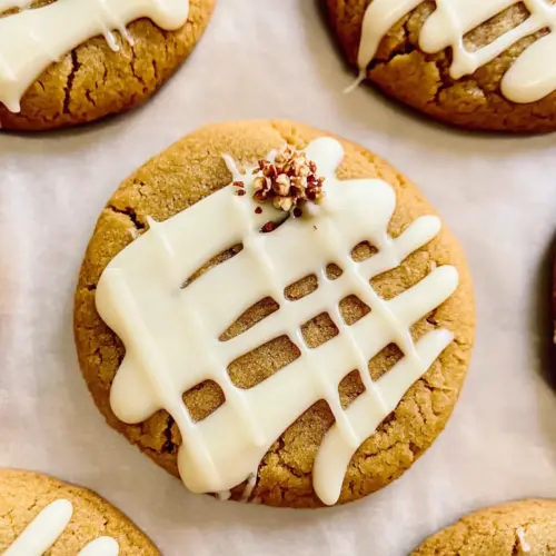 Chewy Maple Cinnamon Cookies